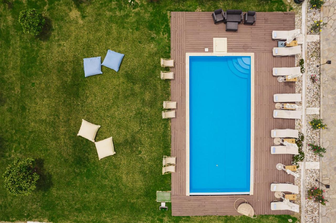 Kalisun Pool House By Georgalas Nea Kallikrateia Exterior foto